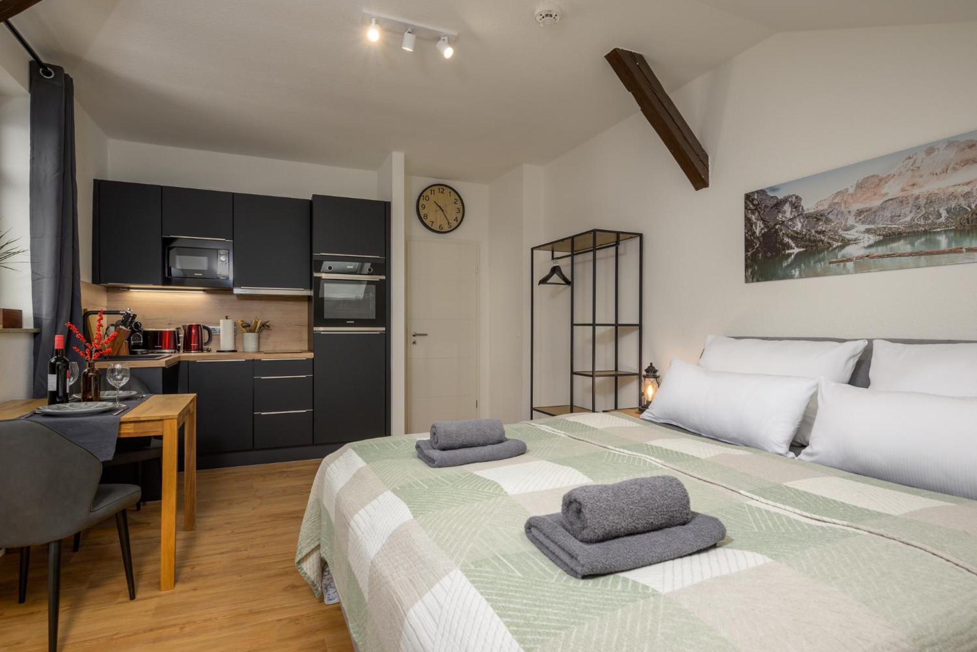 Sweethome - Zentral - Kueche & Parkplatz, Wifi Halle (Saale) Exterior foto